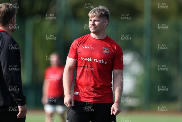 170920 - Dragons Rugby Training - Aaron Wainwright during training before their clash with Bristol in the European Challenge Cu tomorrow (18th September)