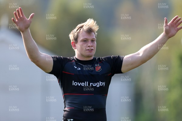 170920 - Dragons Rugby Training - Nick Tompkins during training before their clash with Bristol in the European Challenge Cu tomorrow (18th September)