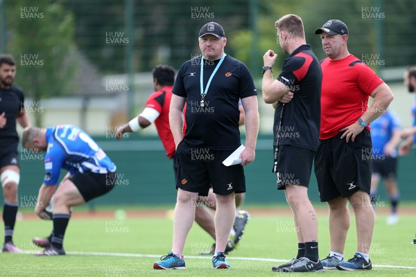 190917 - Dragons Rugby Training - Head Coach Bernard Jackman during training