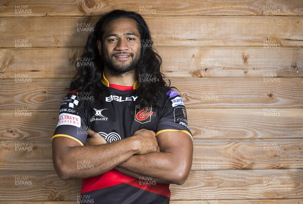 190917 - Dragons Rugby - Picture shows Dragons new signing Thretton Palamo