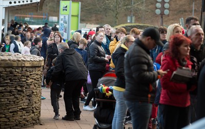 200218 - Crowds wait to meet Dragons players Gavin Henson and Dorian Jones as they sign items and pose for photographs for fans at Festival Park, Ebbw Vale