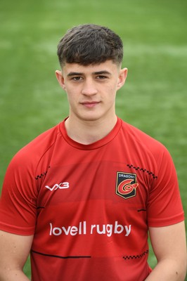 250521 -  Dragons signing Che Hope