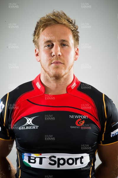 180814 - Newport Gwent Dragons Squad Portraits, 2014-15 - Ashley Smith