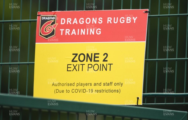 070720 - Dragons Rugby Training - Coronavirus warning signs during training