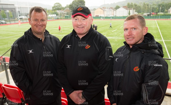 030817 - Dragons Training Session - Dragons coach Bernard Jackman, centre, with New Dragons defence coach Hendre Marnitz, left and skills coach Barry Maddocks