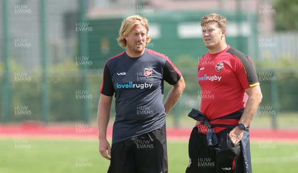 070819 - Dragons Training Session - Dragons XV coach Luke Narraway, right, and coach Simon Cross during Dragons training session