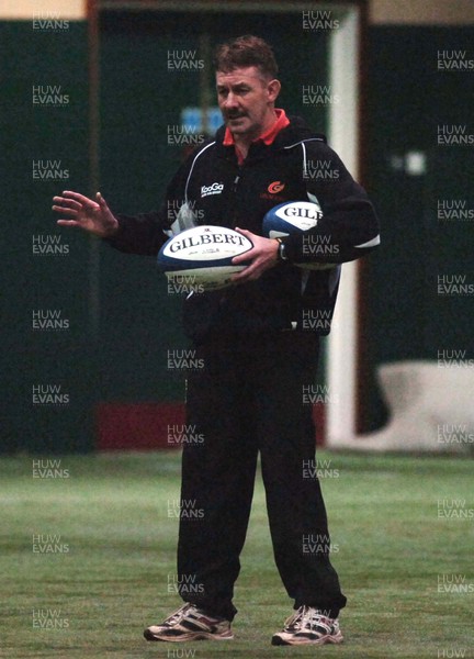 100106 - Newport Gwent Dragons Training -  Dragons Assistant coach Leigh Jones during training 