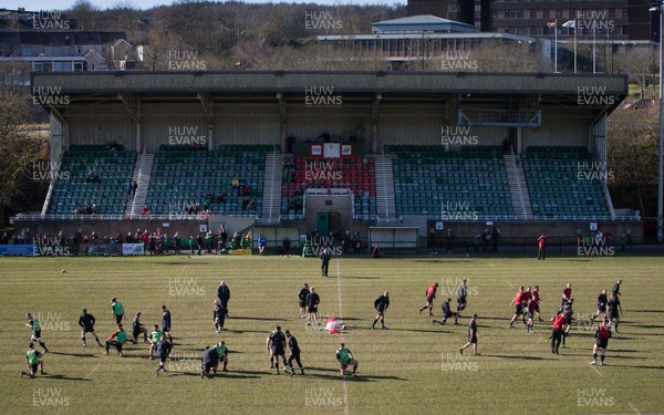 200218 - Dragons Public Training Session, Ebbw Vale - The Dragons go through a open training session at Eugene Cross Park, Ebbw Vale, ahead of their Guinness PRO14 match against Edinburgh which will take place at the ground