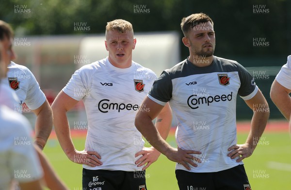 240821 - Dragons Training session - Ben Fry and Lennon Greggains during training session