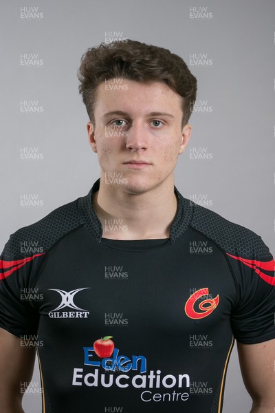 180117 - Dragons U18 Squad Portraits - Rob Brookson