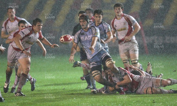 05.10.11 -  Newport Gwent Dragons u18 v Blues u18, Regional Age Grade Championship -   