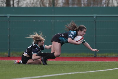 070124 - Dragons v Ospreys - Regional U18 Women's Championship - Dragons score a try