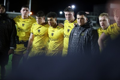 280226 - Dragons RFC v Benetton Rugby - United Rugby Championship - Dejected Dragons at full time