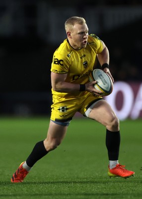 280226 - Dragons RFC v Benetton Rugby - United Rugby Championship - Tinus de Beer of Dragons 