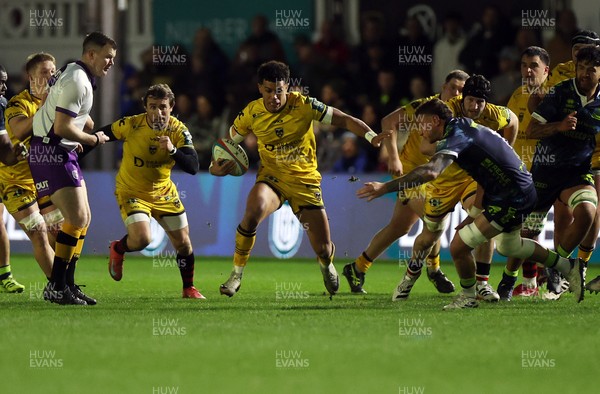 280226 - Dragons RFC v Benetton Rugby - United Rugby Championship - Rio Dyer of Dragons 