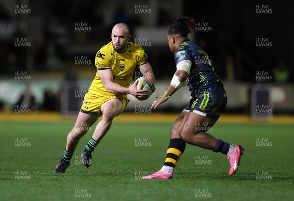 280226 - Dragons RFC v Benetton Rugby - United Rugby Championship - Cai Evans of Dragons 