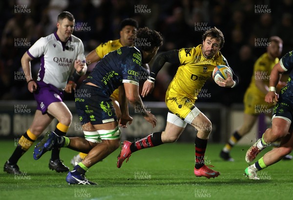 280226 - Dragons RFC v Benetton Rugby - United Rugby Championship - Rhodri Williams of Dragons 