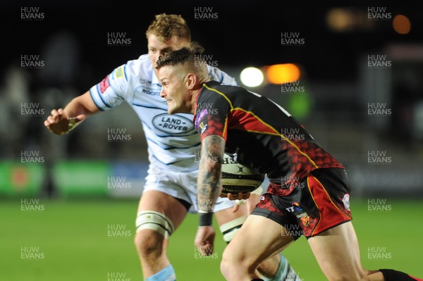 061018 - Dragons v Cardiff Blues - Guinness Pro 14 -  Tavis Knoyle of the Dragons