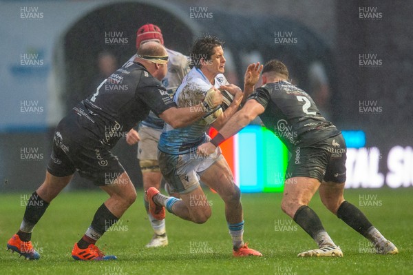 261220 - Dragons v Cardiff Blues - Guinness PRO14 - Lloyd Williams of Cardiff Blues is tackled by Brok Harris of Dragons and Elliot Dee of Dragons