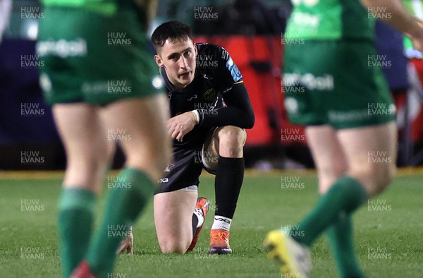 040323 - Dragons v Connacht - United Rugby Championship - Sam Davies of Dragons at full time