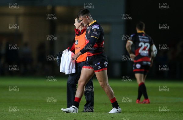 150917 - Dragons Rugby v Connacht - Guinness PRO14 - Jared Rosser of Dragons leaves the field injured
