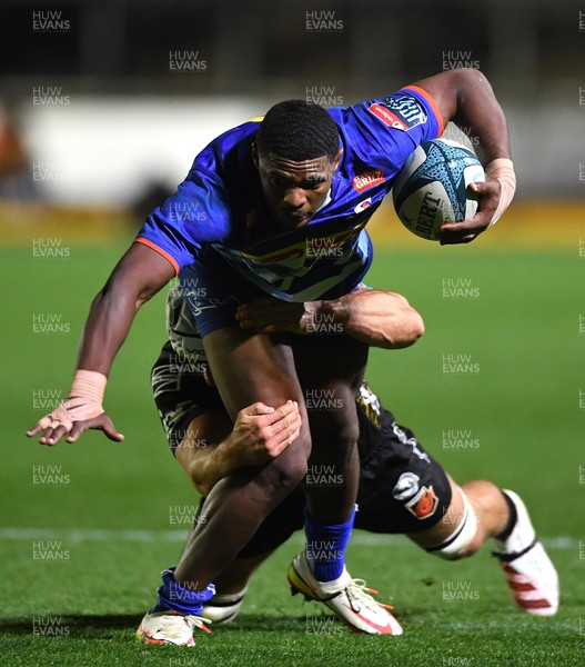 151021 - Dragons v DHL Stormers - United Rugby Championship - Warrick Gelant of Stormers is tackled by Joe Davies of Dragons
