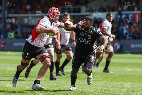 210522 - Dragons v Emirates Lions - United Rugby Championship - Ruan Venter of Emirates Lions on the way to scoring a try