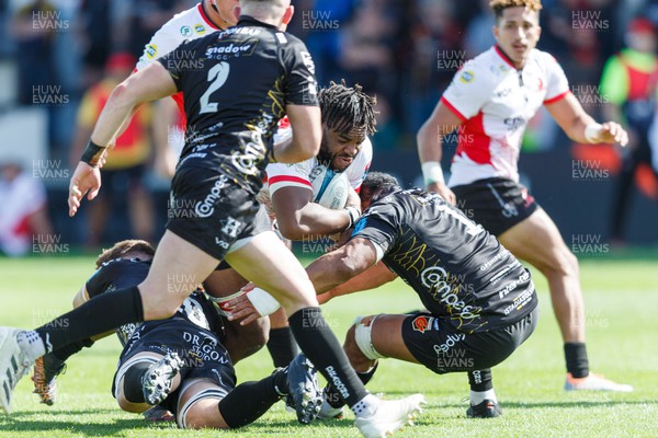 210522 - Dragons v Emirates Lions - United Rugby Championship - Vincent Tshituka of Emirates Lions is tackled