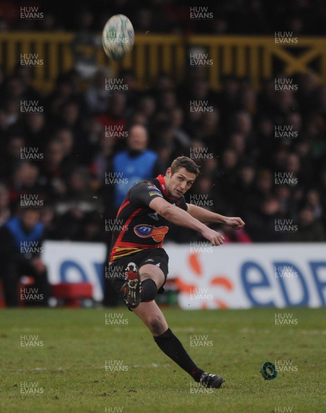 23.01.11 - Newport-Gwent Dragons v Glasgow - Heineken Cup - Jason Tovey of Newport-Gwent Dragons kicks at goal. 