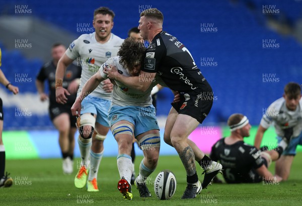290521 - Dragons v Glasgow Warriors, Guinness PRO14 Rainbow Cup - Rory Darge of Glasgow Warriors is held by Jack Dixon of Dragons