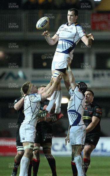 010313 - Newport Gwent Dragons v Leinster, RaboDirect PRO12 - Leinster's Devin Toner takes line out ball  