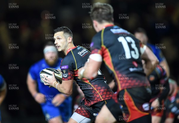 011218 - Dragons v Leinster - Guinness PRO14 - Jason Tovey of Dragons gets the ball away