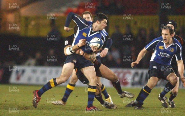 180206 - Gwent Dragons v Leinster - Celtic League - Leinster's Rob Kearney tries to get through a gap 