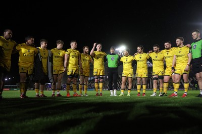 281125 - Dragons RFC v Leinster - United Rugby Championship - Dragons team huddle at full time