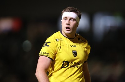 160126 - Dragons v Newcastle Red Bulls - European Rugby Challenge Cup - Ben Carter of Dragons 