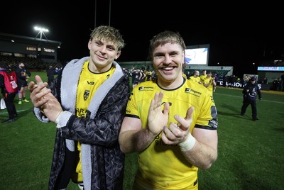160126 - Dragons v Newcastle Red Bulls - European Rugby Challenge Cup - Ryan Woodman and Aaron Wainwright of Dragons celebrate at full time