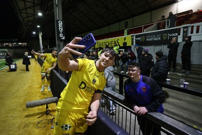 160126 - Dragons v Newcastle Red Bulls - European Rugby Challenge Cup - Harri Ackerman of Dragons with fans at full time