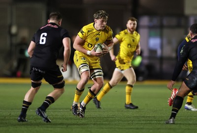 160126 - Dragons v Newcastle Red Bulls - European Rugby Challenge Cup - Ryan Woodman of Dragons 