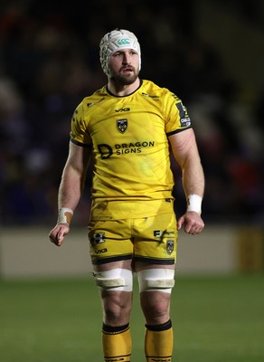 160126 - Dragons v Newcastle Red Bulls - European Rugby Challenge Cup - Harri Keddie of Dragons 