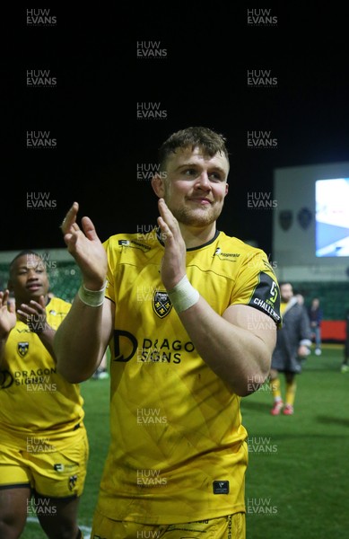 160126 - Dragons v Newcastle Red Bulls - European Rugby Challenge Cup - Shane Lewis-Hughes of Dragons at full time