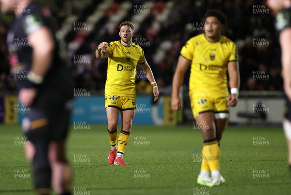 160126 - Dragons v Newcastle Red Bulls - European Rugby Challenge Cup - Angus O�Brien of Dragons 