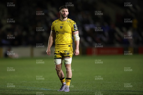 160126 - Dragons v Newcastle Red Bulls - European Rugby Challenge Cup - Thomas Young of Dragons 