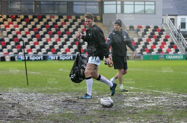 010117 - Newport Gwent Dragons v Ospreys - GuinnessPro12 -  Dan Biggar of Ospreys inspects the pitch by Huw Evans Agency