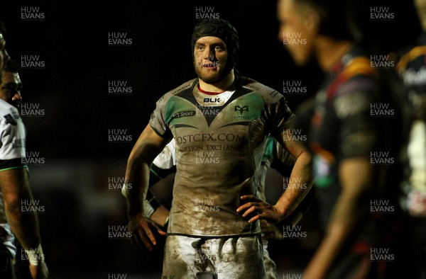 010117 - Newport Gwent Dragons v Ospreys - GuinnessPro12 -  James King of Ospreys by Huw Evans Agency