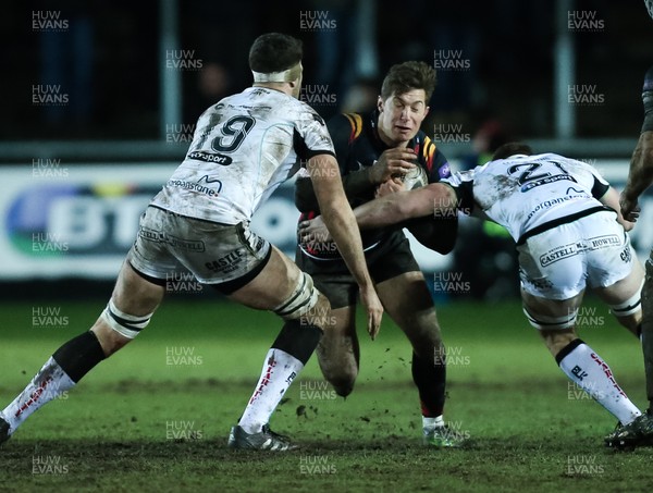 010117 - Newport Gwent Dragons v Ospreys, Guinness PRO12 -Carl Meyer of Newport Gwent Dragons takes on Rory Thornton of Ospreys and Sam Underhill of Ospreys by Gareth Everett