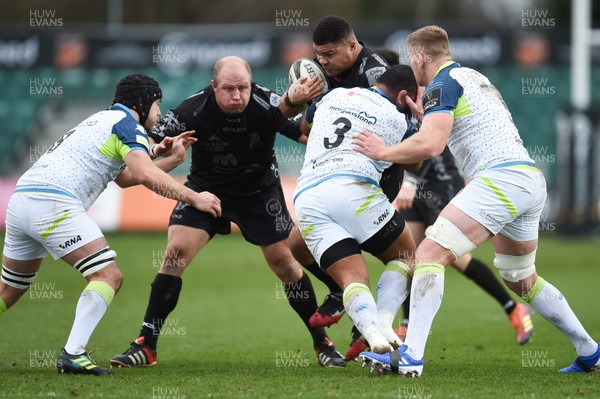040120 - Dragons v Ospreys - Guinness Pro 14 - Leon Brown of Dragons is tackled by Ma'afu Fia of Ospreys