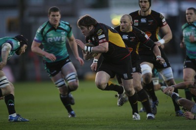 27.03.10 Dragons v Ospreys... Dragons' Hugh Gustafson takes on Ryan Jones 