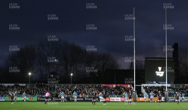 301218 - Dragons v Ospreys, Guinness PRO14 - Jason Tovey of Dragons kicks the penalty which won the match