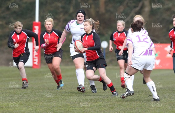 070413 - Dragons u18 Women v Ospreys u18 Women, Cross Keys - Dragons take on Ospreys in the game of a double header of regional u18 womens matches at Cross Keys 