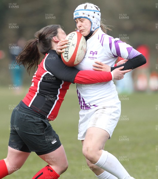 070413 - Dragons u18 Women v Ospreys u18 Women, Cross Keys - Dragons take on Ospreys in the game of a double header of regional u18 womens matches at Cross Keys 